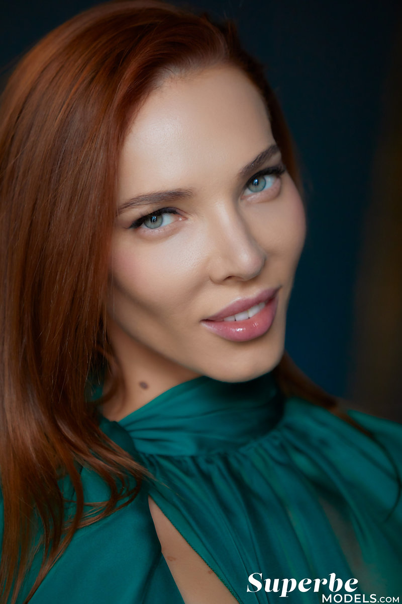 Оксана, 19 лет, 1 размер груди